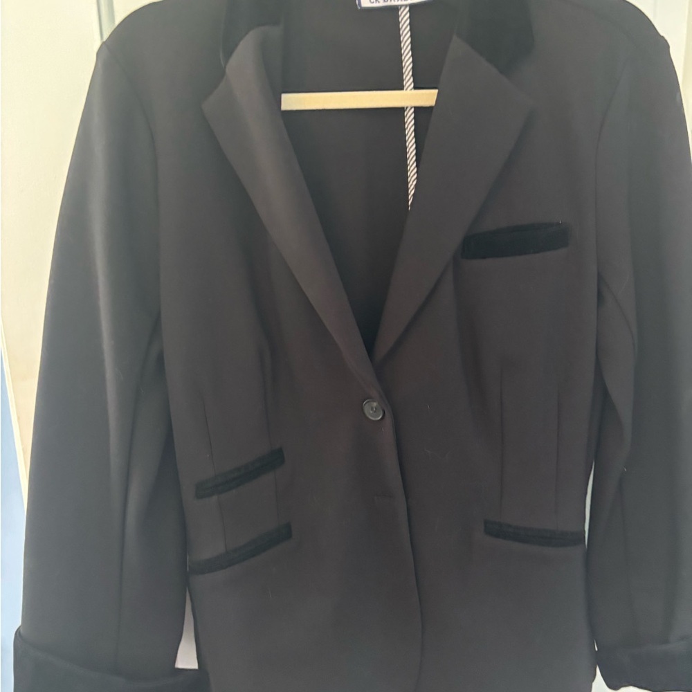 Elegant Stretch Blazer!